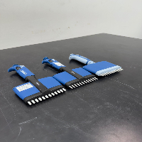 VWR Multi Chanel Pipettes Quantity 3 image 0